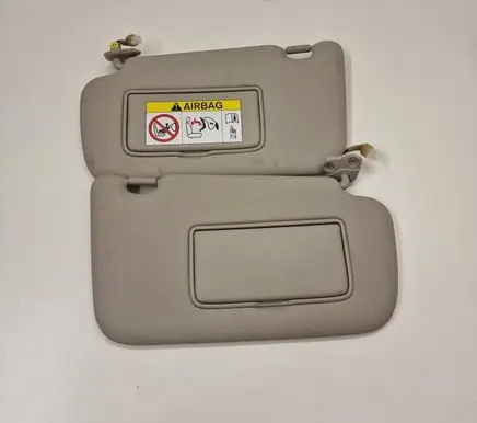 Nissan Leaf II (ZE1) Sun visor