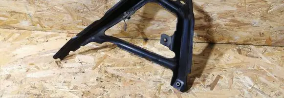 Mercedes-Benz E W211 Engine mounting bracket A6110981729