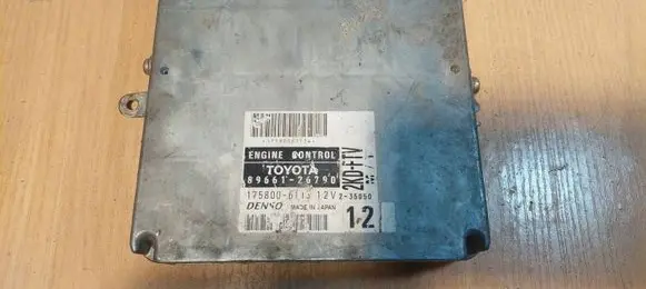 Toyota Hiace (H200) Engine control unit/module ECU 8966126790 1758006113