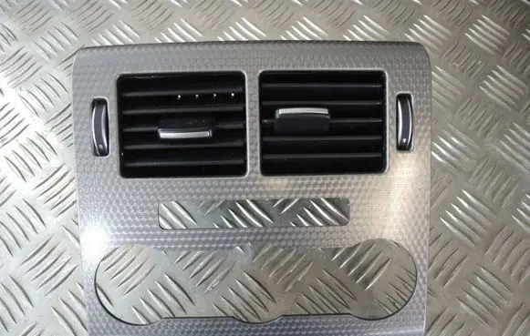 Land Rover Range Rover Sport L494 Radio/GPS head unit trim DK62044E15FAL494