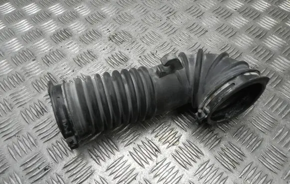 Mazda CX-5 Air intake hose/pipe SH0113221