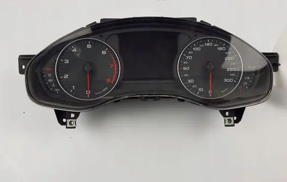 Audi A6 C7 Speedometer (instrument cluster) 4G8920900D