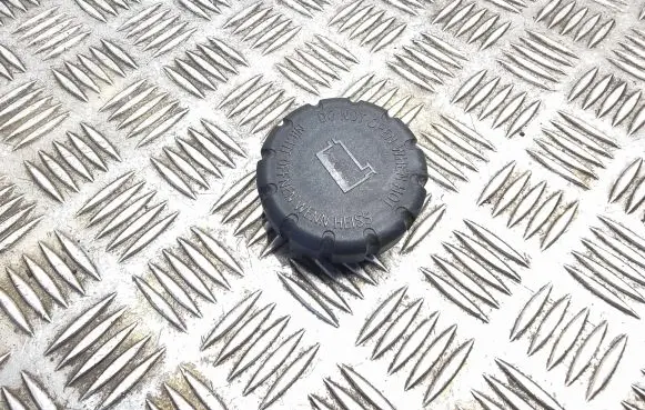 Mercedes-Benz ML W166 Coolant expansion tank/reservoir cap 2105010615