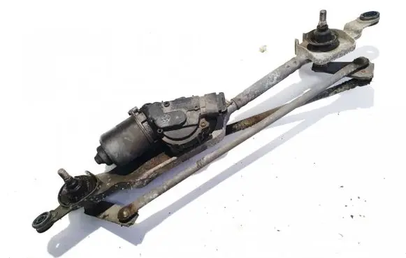 Opel Insignia A Front wiper linkage and motor