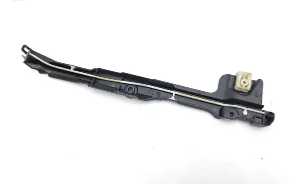 BMW 5 G30 G31 Other engine bay part 9334790 PA6GF30