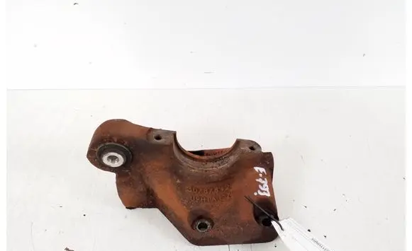 Volvo V70 Driveshaft support bearing bracket 30787842