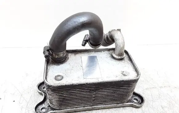 Volvo S60 Engine oil radiator 