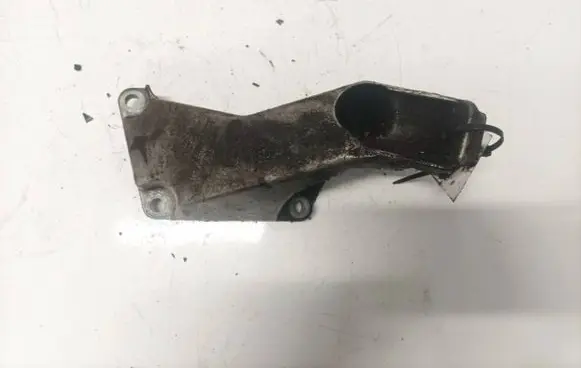 Audi A4 S4 B6 8E 8H Engine mounting bracket 8E0199307A