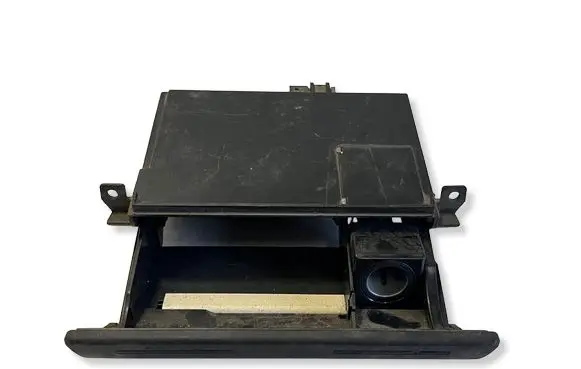 Audi A6 S6 C5 4B Car ashtray 4B0857951