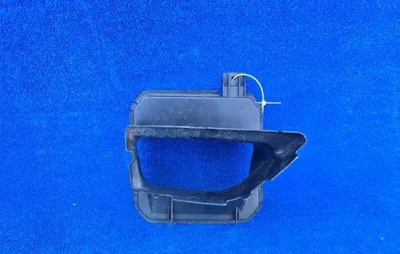 BMW X3 G01 Intercooler air guide/duct channel 7400002