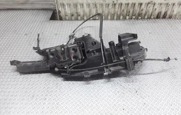 Ford Focus C-MAX Front door lock