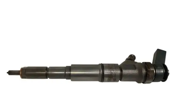 BMW 5 E60 E61 Fuel injector 7794652