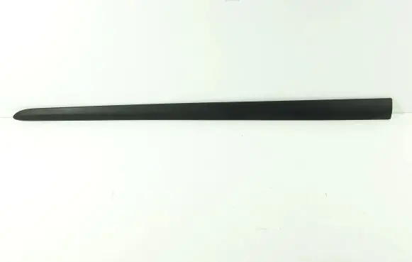 Toyota Yaris Front door trim (molding) PZ415B252201 10137669