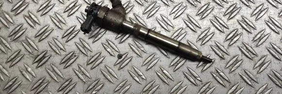 Fuel injector