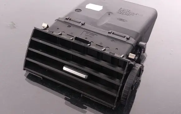 Ford Focus C-MAX Dash center air vent grill 3M51R014L21B0