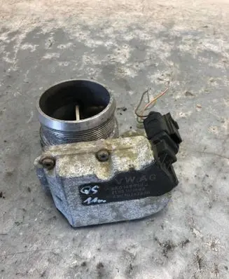 Audi Q5 SQ5 Throttle valve 4E0145950J