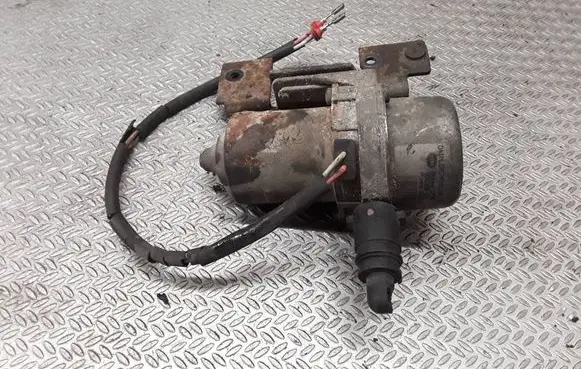 Mercedes-Benz ML W163 Vacuum pump 00832800 86221300
