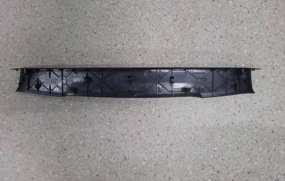 Subaru Outback (BT) Tailgate/trunk upper cover trim 84310AN00A