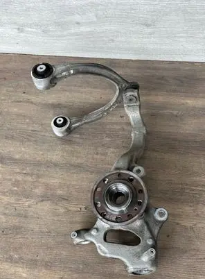 Mercedes-Benz E W213 Front wheel hub spindle knuckle A2133325100