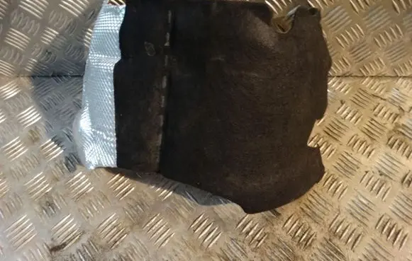 Mercedes-Benz E W214 Center console 