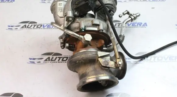 BMW 7 F01 F02 F03 F04 Turbo 7576985