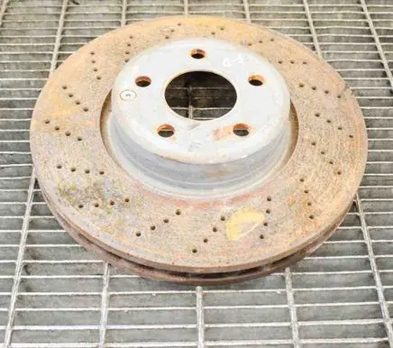 Mercedes-Benz E A207 Front brake disc A0004211112