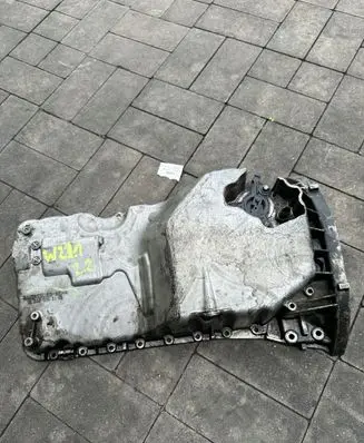 Mercedes-Benz E W211 Oil sump R6460142102