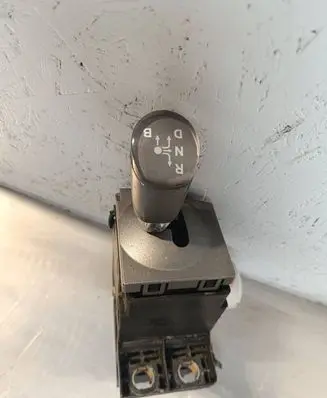 Toyota Prius (XW20) Gear selector 