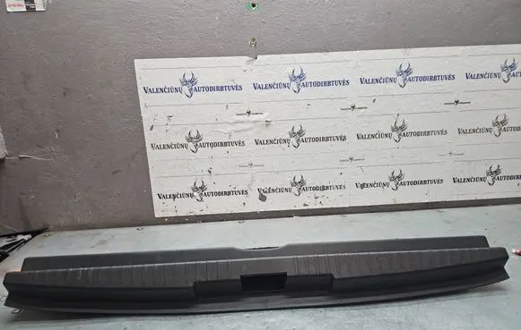 Renault Captur Trunk/boot sill cover protection 849205365R 634140110