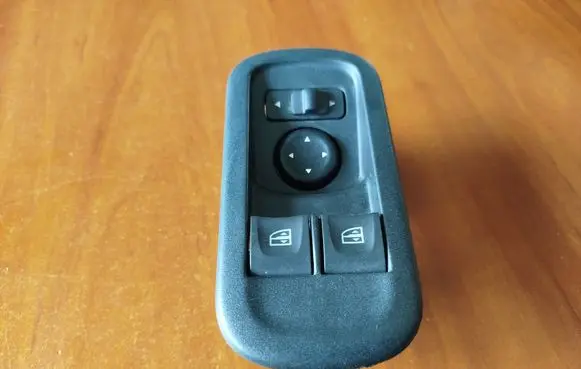 Renault Master III Electric window control switch 254215643R 255704283R 254017252R