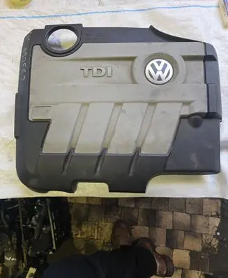 Volkswagen Tiguan Engine cover (trim) 03L103925AM 03L103925AP 03L103925AN