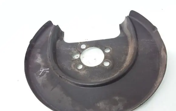 Skoda Fabia Mk3 (NJ) Rear brake disc plate dust cover 6R0615611D
