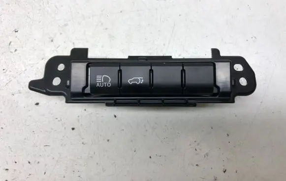 Tailgate opening switch