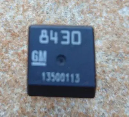 Opel Insignia A Other relay 13500113