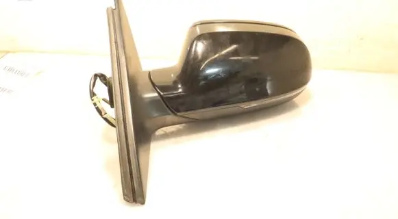 Audi A4 S4 B8 8K Front door electric wing mirror 