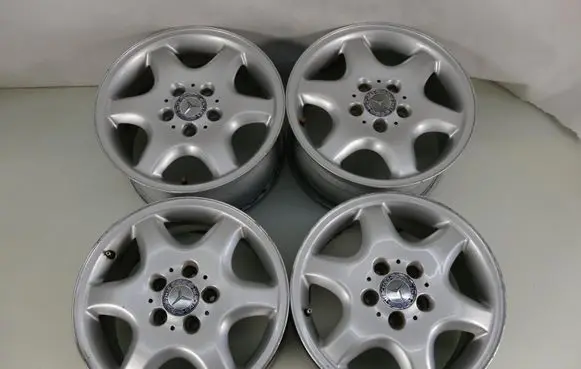 R16 alloy rim