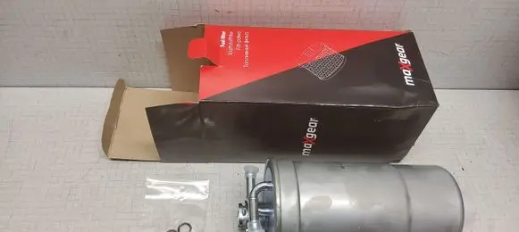 Volkswagen II LT Fuel filter PF1041