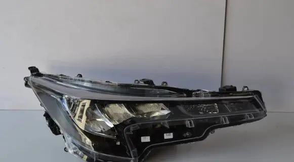 Toyota Corolla E210 E21 Headlight/headlamp 8111002S60