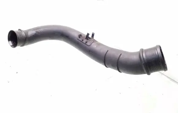 Volvo S40, V40 Intercooler hose/pipe 30621301