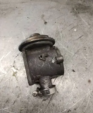 BMW 5 E60 E61 EGR valve 70045000