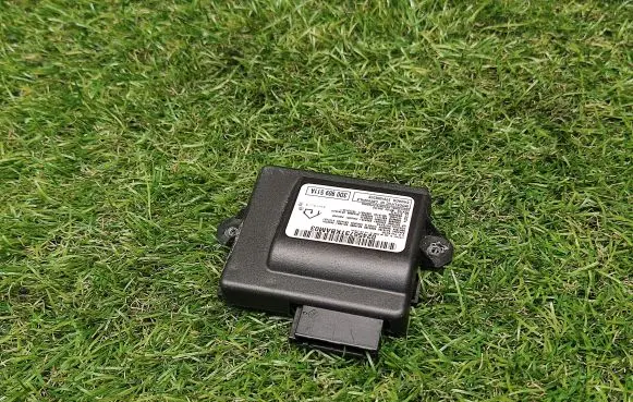 Volkswagen Touareg I Garage door switch 3D0909511A