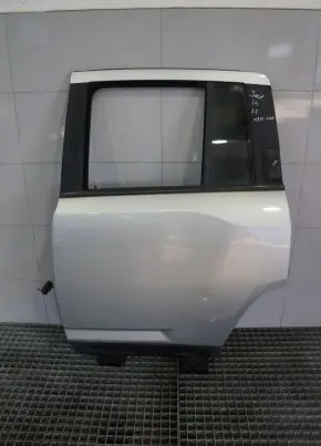 Jeep Compass Rear door