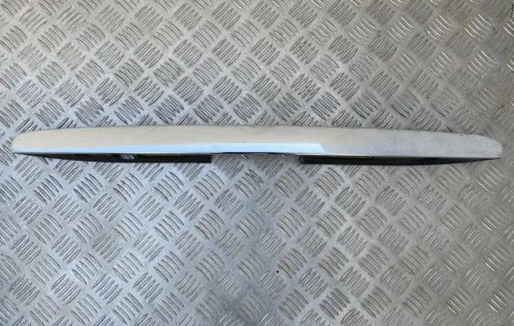 Mercedes-Benz R W251 Number plate light 2517400593 SP5777