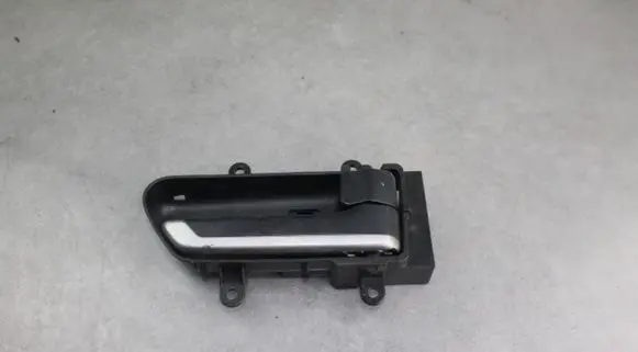 Infiniti FX Rear door interior handle
