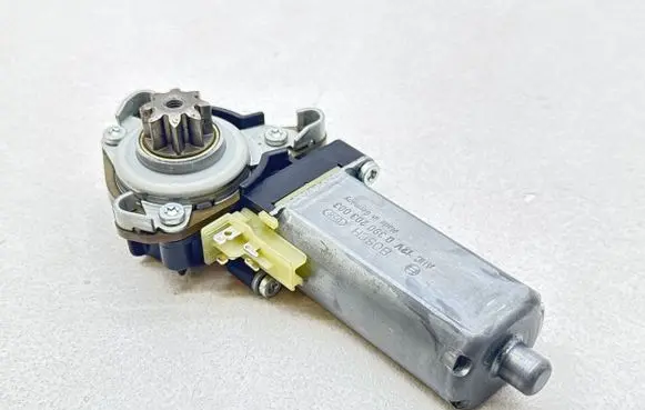 Seat adjustment motor
