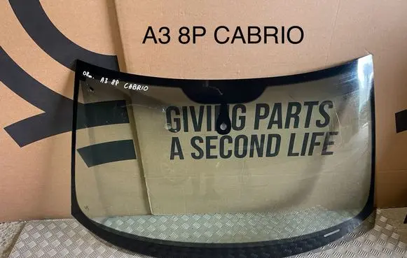 Audi A3 S3 8P Front windscreen/windshield window 