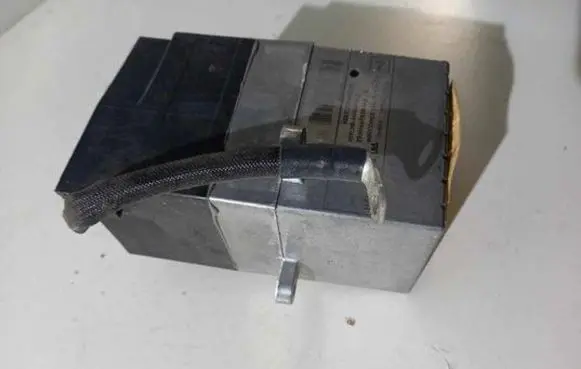 Renault Zoe Voltage converter inverter 296H66980R A023195