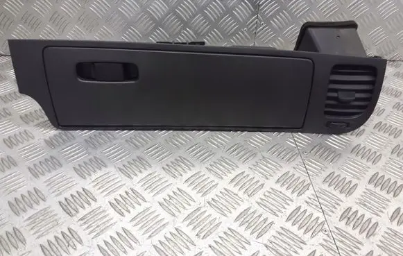 Hyundai Trajet Glove box 843133A000
