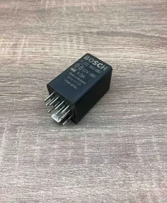 Audi A6 S6 C6 4F Other relay 0281003087