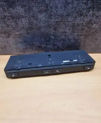 BMW 5 E60 E61 Seat heating switch 13580662